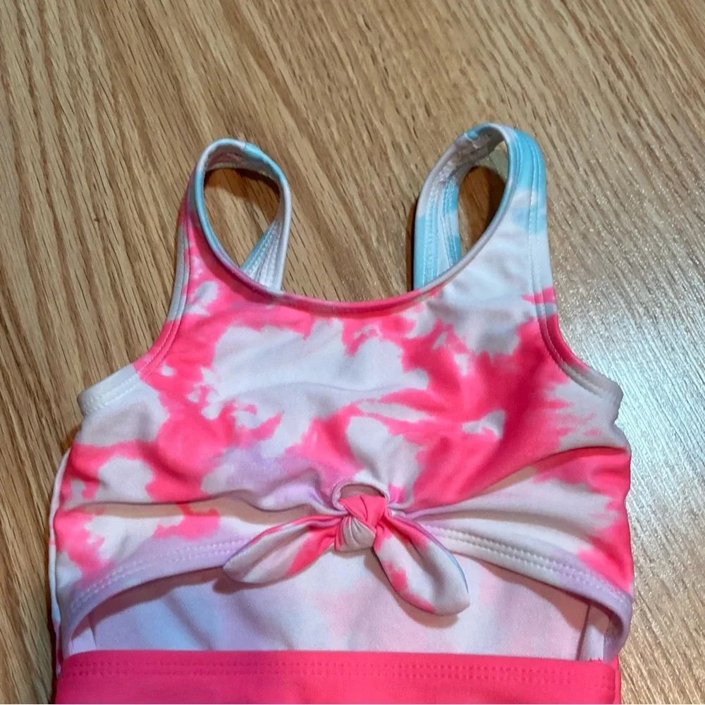 Cat and Jack one piece swimsuit 18‎ months